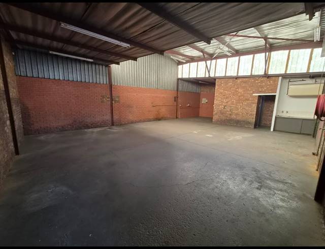 147M² WAREHOUSE TO LET IN WADEVILLE